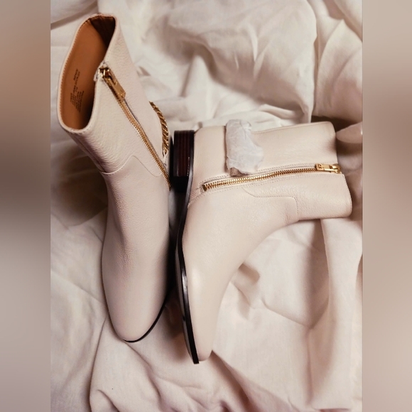 Calvin Klein Finius Flatboot - Picture 3 of 8